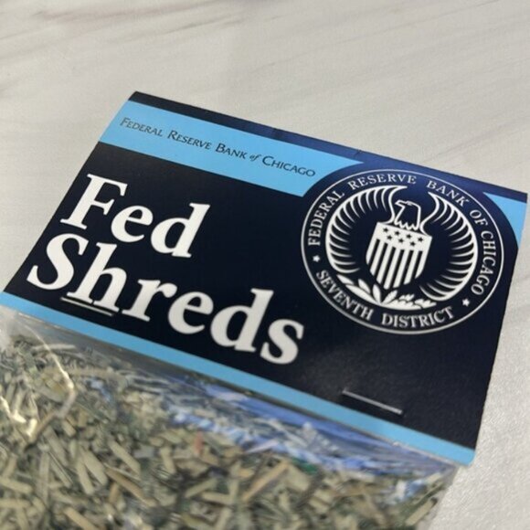 NWT Federal Reserve Bank Of Chicago Fed Shreds Souvenir Shredded Dollars - Picture 2 of 5